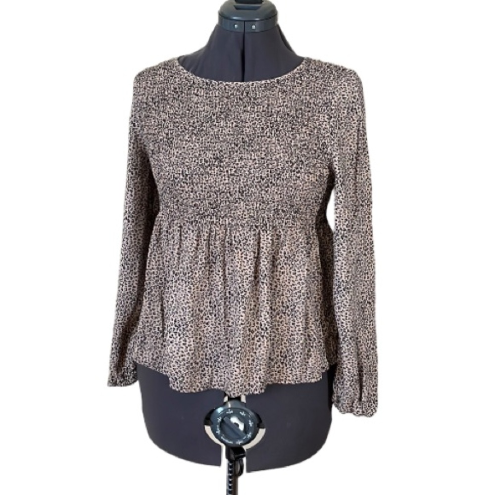 2/$18 Urban Romantics Pink Animal Print Top Size Large